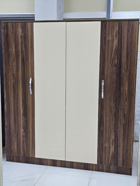 *Dolab satılır* Qiymet 240 Azn *Çatdırılma pulsuzdur* Eni 1.70sm — Bakı