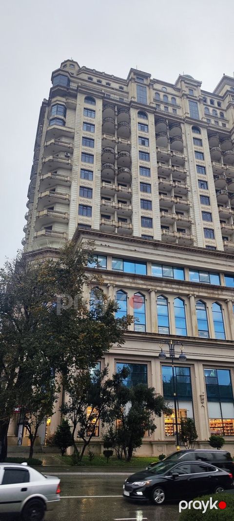Satılır 3 otaqlı yeni tikili 110 m²