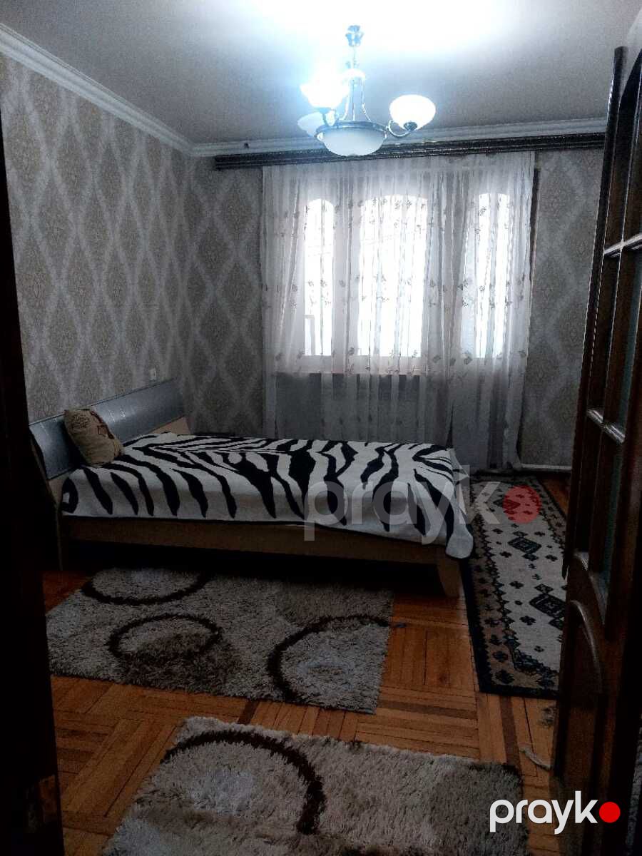 Satılır 4 otaqlı köhnə tikili 110 m² — Mənzil, Bakı (9)