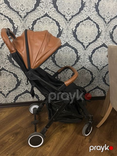 Uşaq arabası — Bakı