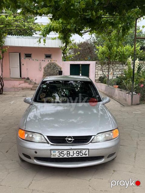Opel Vectra, 2.0 L, 1996 il, 253 000 km