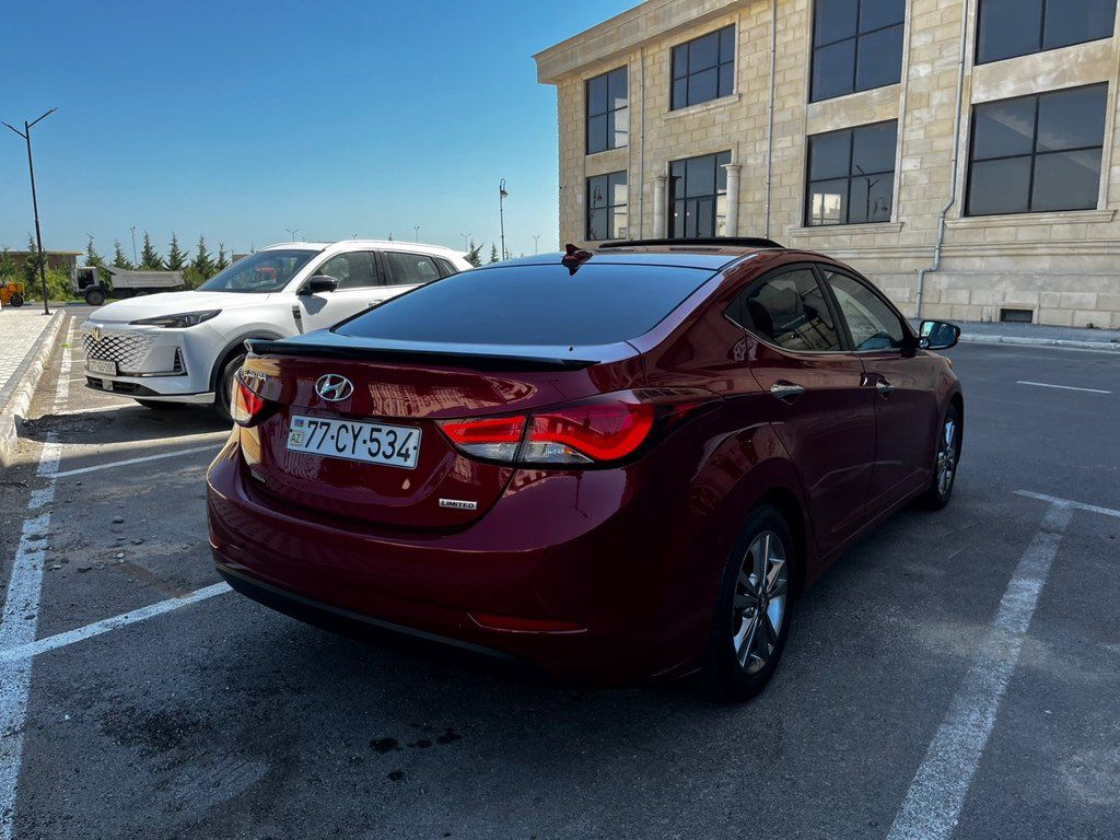 Hyundai Elantra, 1.8 L, 2015 il, 223 910 km — Avtomobillər, Sumqayıt (8)