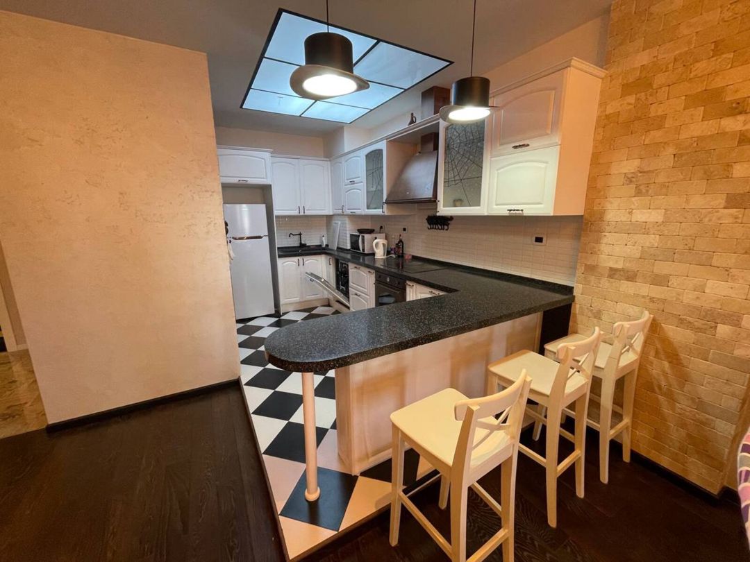 İcarəyə verilir 2 otaqlı yeni tikili 110 m² — Mənzil, Bakı (9)
