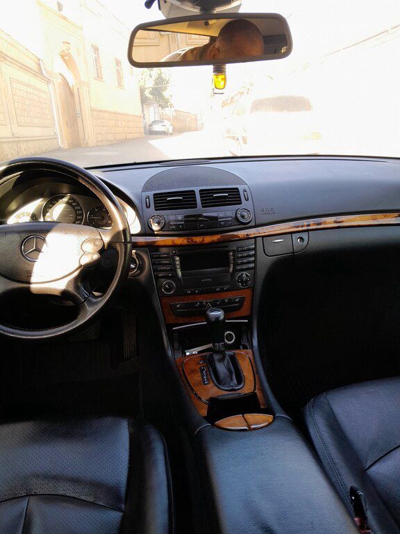 Mercedes E 220, 2.2 L, 2006 il, 285 000 km — Avtomobillər, Bakı (12)