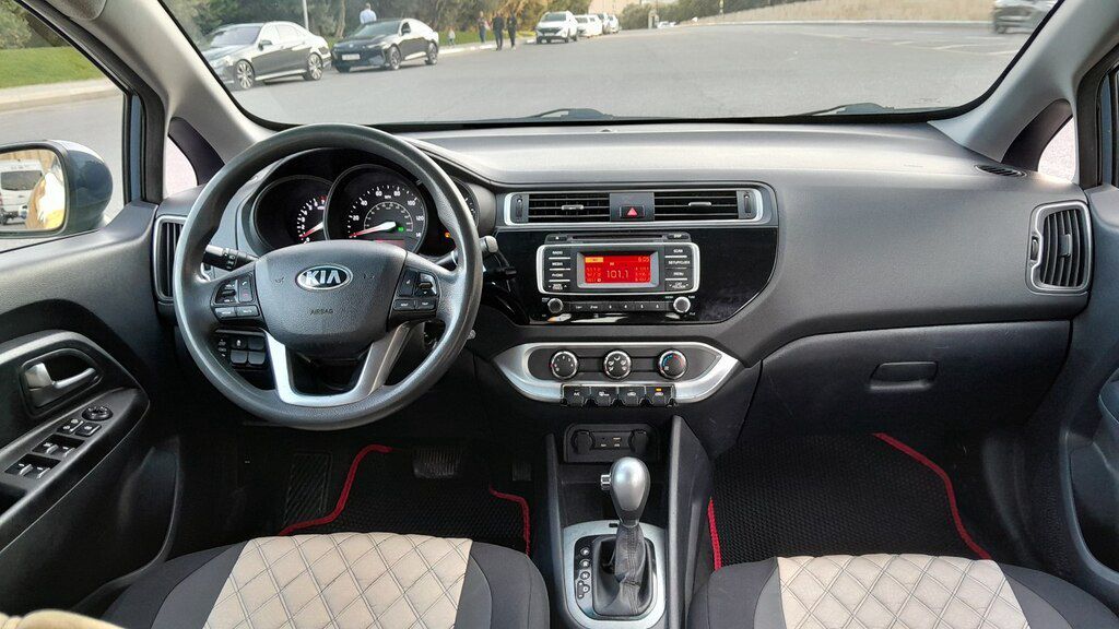 Kia Rio, 1.6 L, 2015 il, 135 000 km — Avtomobillər, Bakı (6)