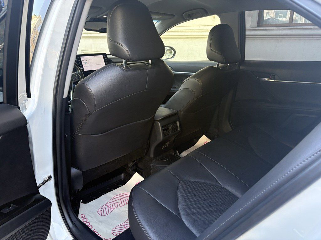 Toyota Camry, 2.5 L, 1.016 kWh, 2023 il, 41 000 km — Avtomobillər, Bakı (8)