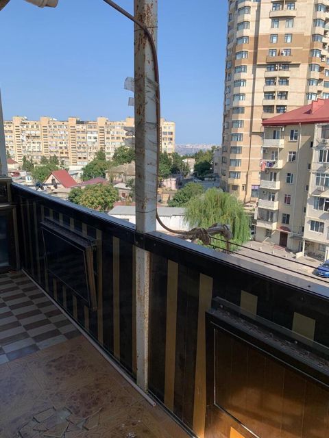 İcarəyə verilir 4 otaqlı köhnə tikili 100 m² — Bakı