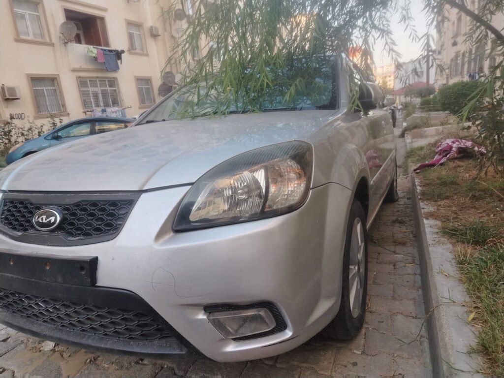 Kia Pride, 1.5 L, 2010 il, 309 115 km — Avtomobillər, Bakı (7)