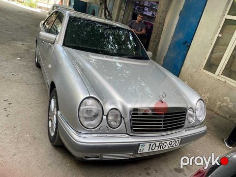 Mercedes E 230, 2.3 L, 1996 il, 345 000 km
