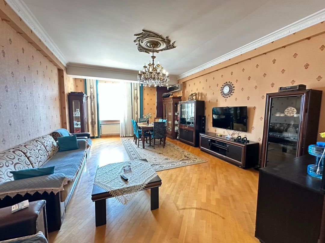 Satılır 4 otaqlı yeni tikili 160 m² — Mənzil, Bakı (2)