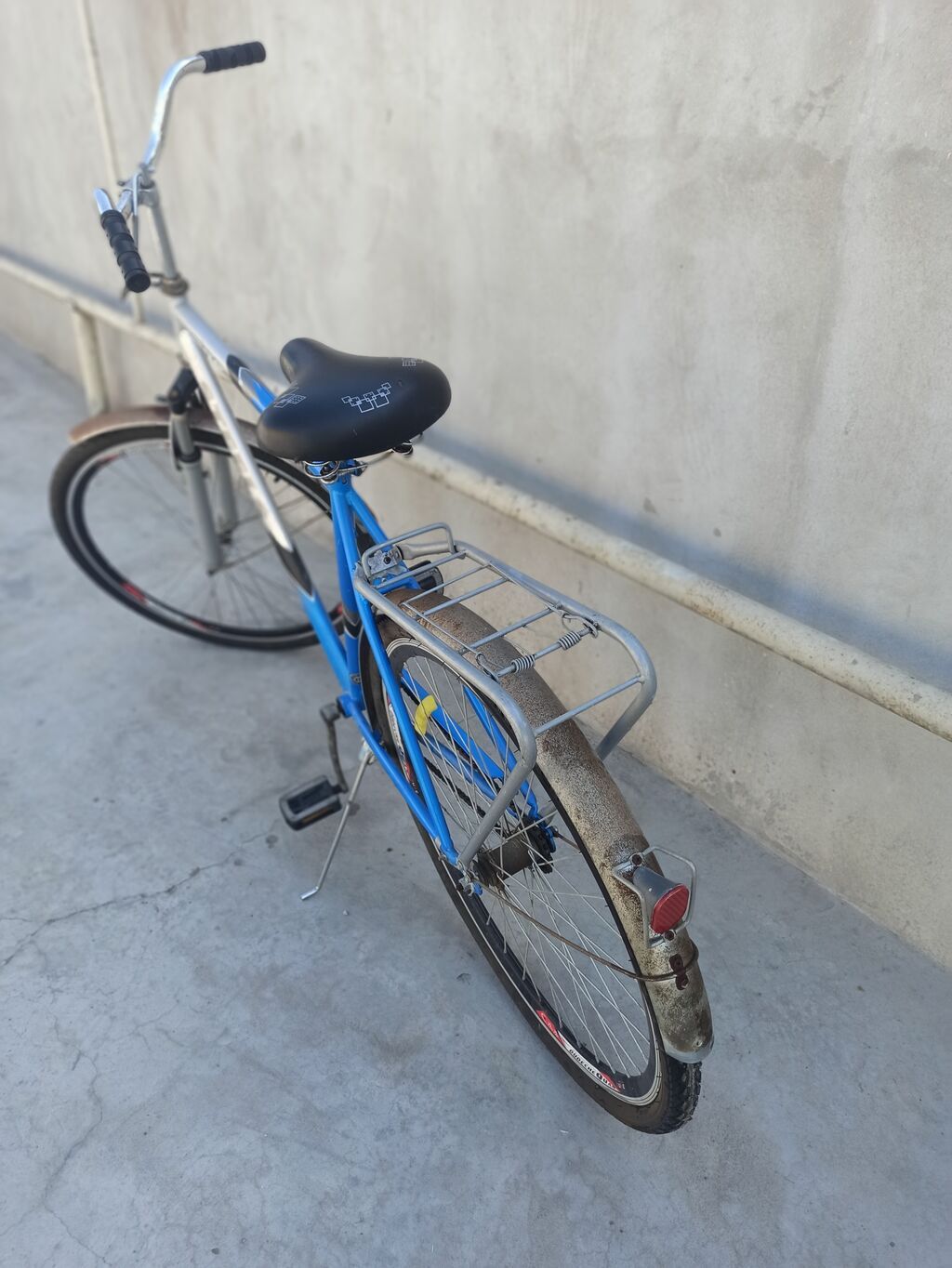 İşlənmiş Şəhər velosipedi Stels, 28", sürətlərin sayı: 1, Ünvandan götürmə — Yol velosipedləri, Sabirabad (2)