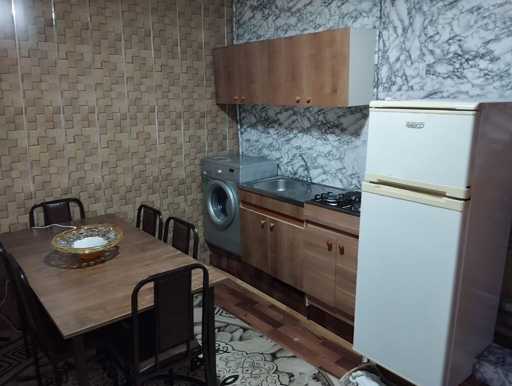 Kirayə verilir menzil mərkəzdə yerləşir Elimlər metro stansiyası yaxin — Mənzil, Bakı (7)