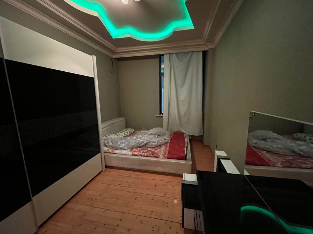 İcarəyə verilir 3 otaqlı yeni tikili 130 m² — Mənzil, Bakı (7)