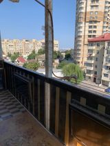 4-otaqlı mənzil kirayə verilir, Parlament pr., 100 m² — Azerbaijan Realty and Partners