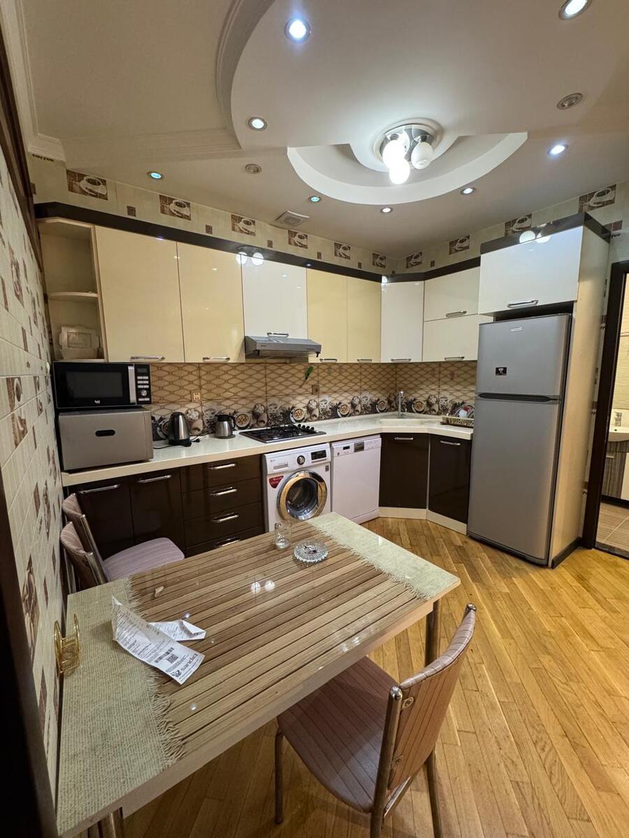 Satılır 2 otaqlı yeni tikili 90 m² — Mənzil, Bakı (8)