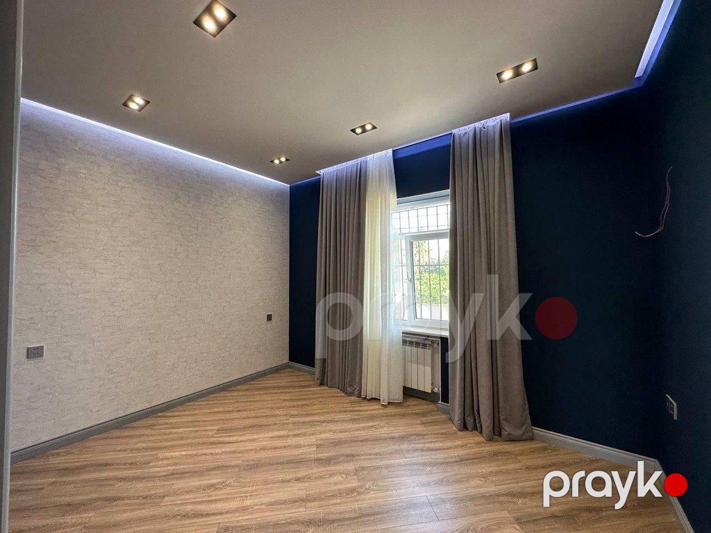 Satılır 4 otaqlı həyət evi/bağ evi 240 m² — Ev, villa, Bakı (11)