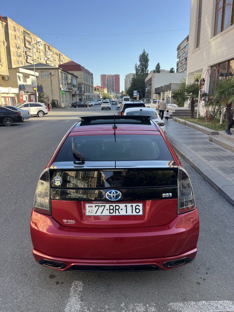 Toyota Prius, 1.8 L, 1.3 kWh, 2011 il, 250 856 km — Avtomobillər, Bakı (2)