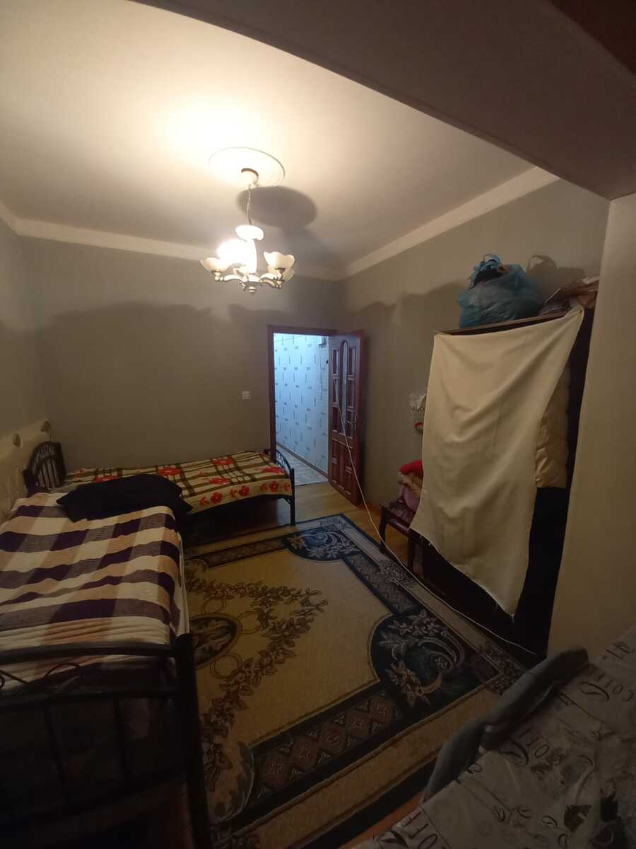 Satılır 1 otaqlı köhnə tikili 42 m² — Mənzil, Bakı (4)