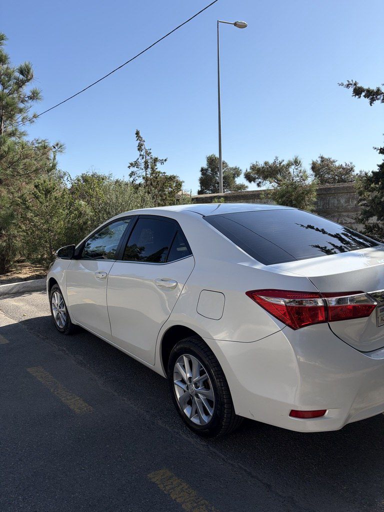 Toyota Corolla, 1.6 L, 2014 il, 168 457 km — Avtomobillər, Bakı (4)