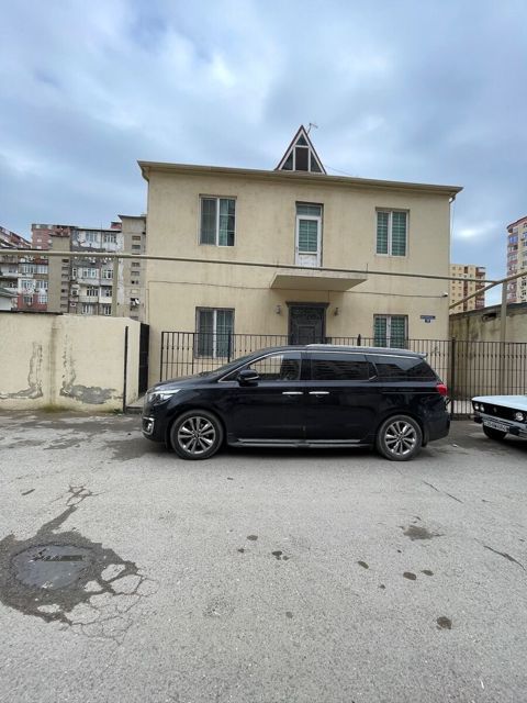 Həyət evi kirayə verilir, Yeni Yasamal qəs — Bakı