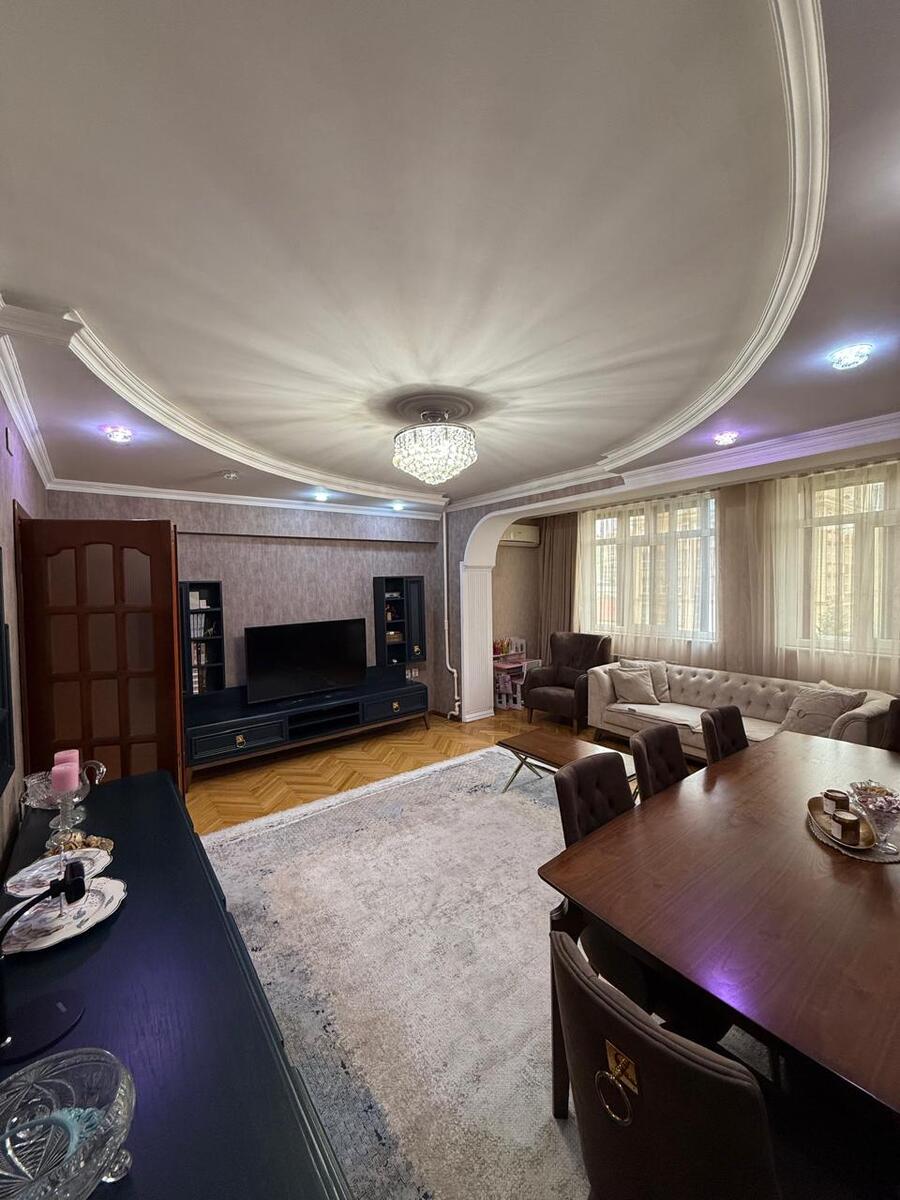 Satılır 2 otaqlı yeni tikili 80 m² — Mənzil, Bakı (2)
