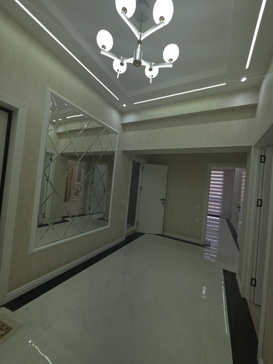 Satılır 2 otaqlı yeni tikili 82 m² — Mənzil, Bakı (2)