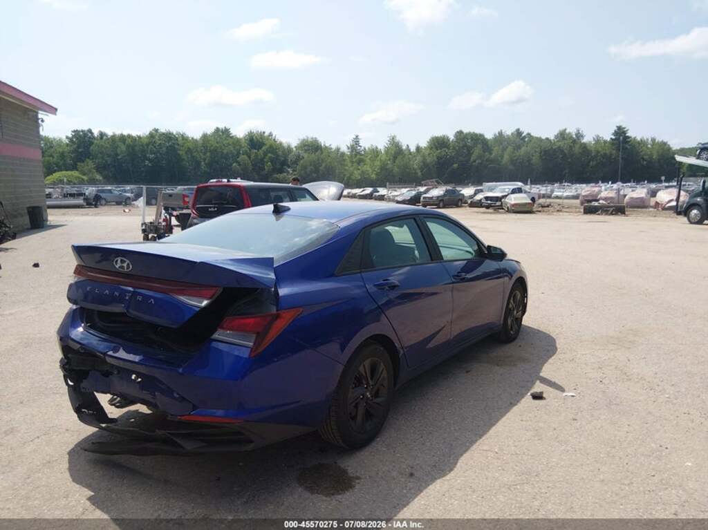 Hyundai Elantra, 2.0 L, 2023 il, 64 709 km — Avtomobillər (4)