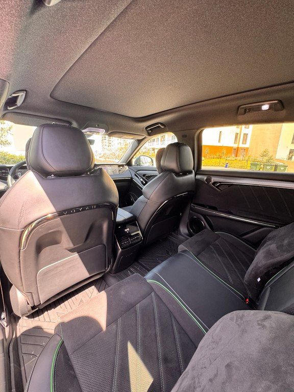 Voyah Free, 1.5 L, 43 kWh, 2025 il, 15 000 km — Avtomobillər, Bakı (11)