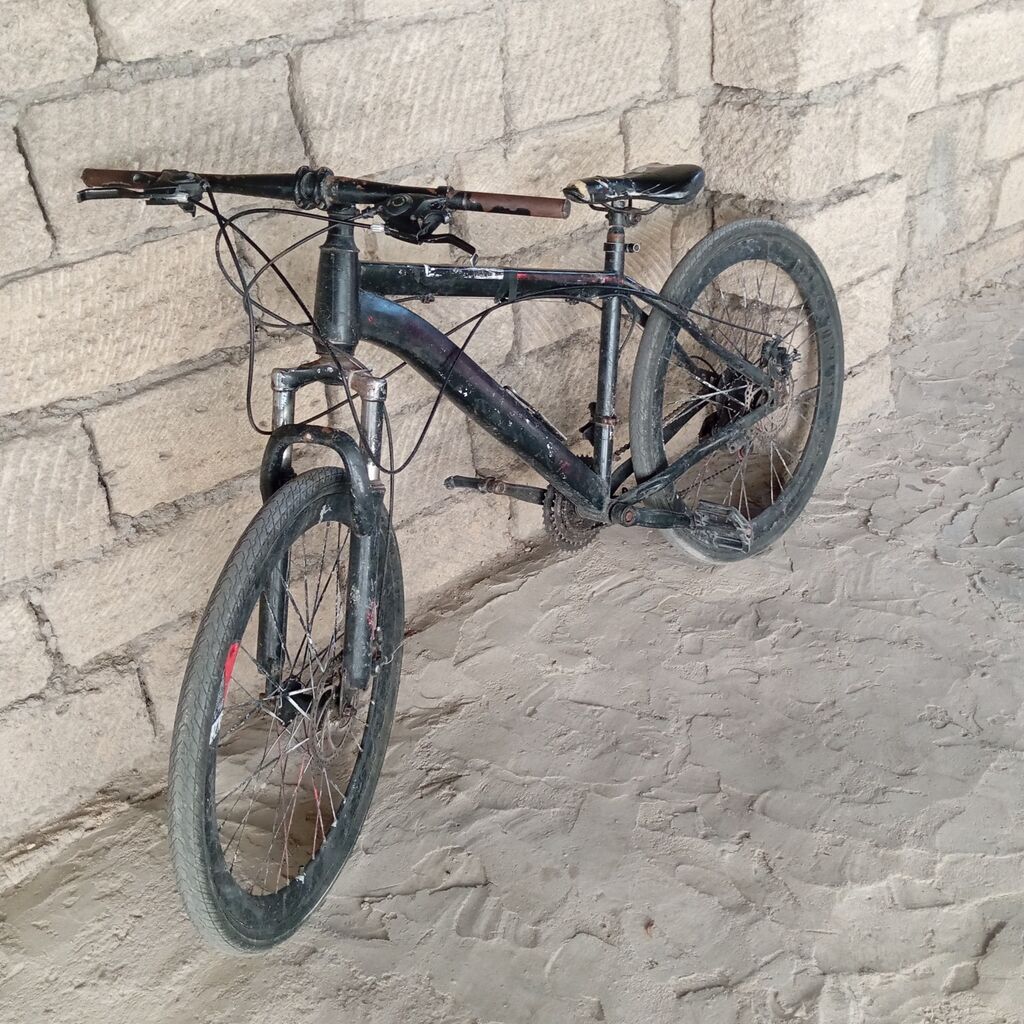 Salam velo yaxşi vəziyətdədir bir dənə arxa ox yiğipmalidir amma — Dağ velosipedləri, Bakı (2)