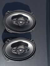 Pioneer 650W dinamikləri — Otomobil