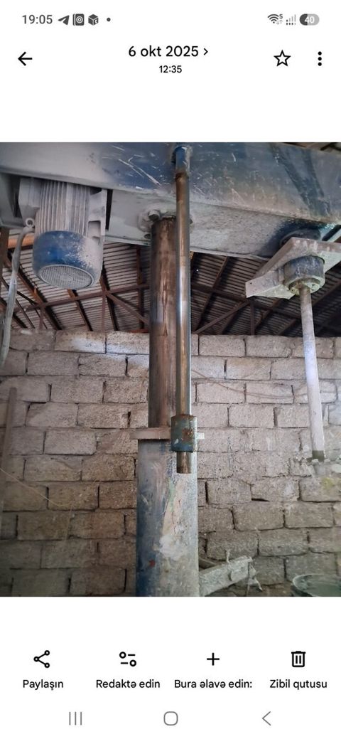 Boya qarışdıran aparat — Bakı
