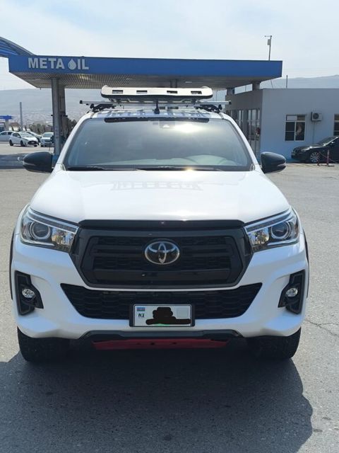Toyota Hilux, 2.4 L, 2019 il, 125 000 km — Bakı
