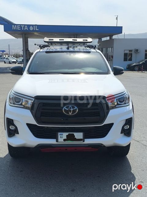 Toyota Hilux, 2.4 L, 2019 il, 125 000 km