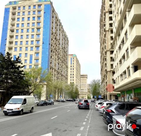 Satılır 4 otaqlı yeni tikili 190 m²