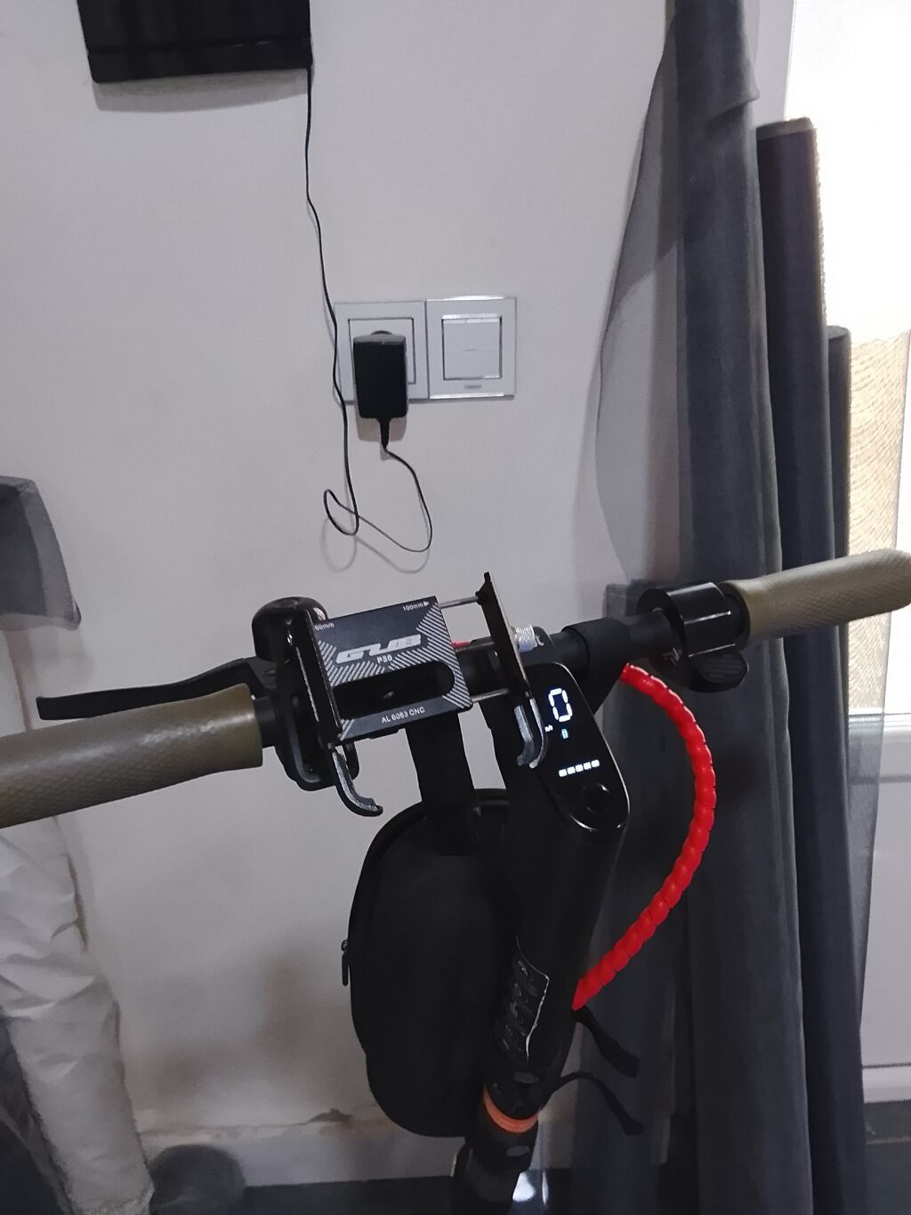 Ninebot elektrik skuter -orginal ninebot dur ucuz satilma nədəni — Skuterlər, Bakı (2)