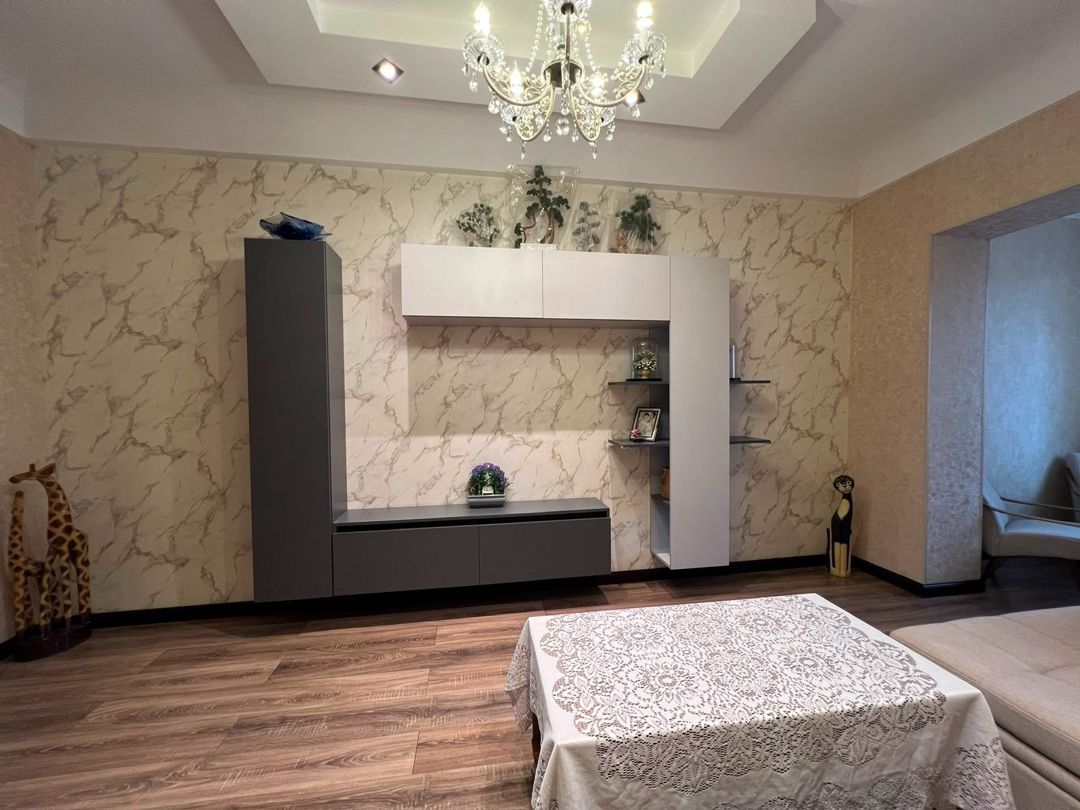 Satılır 4 otaqlı köhnə tikili 90 m² — Mənzil, Bakı (7)
