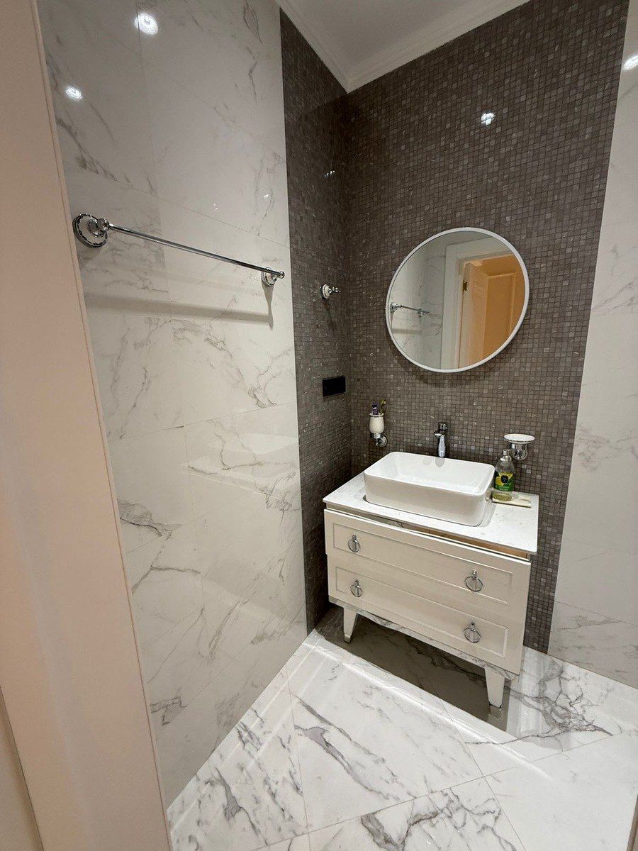 İcarəyə verilir 3 otaqlı yeni tikili 140 m² — Mənzil, Bakı (7)