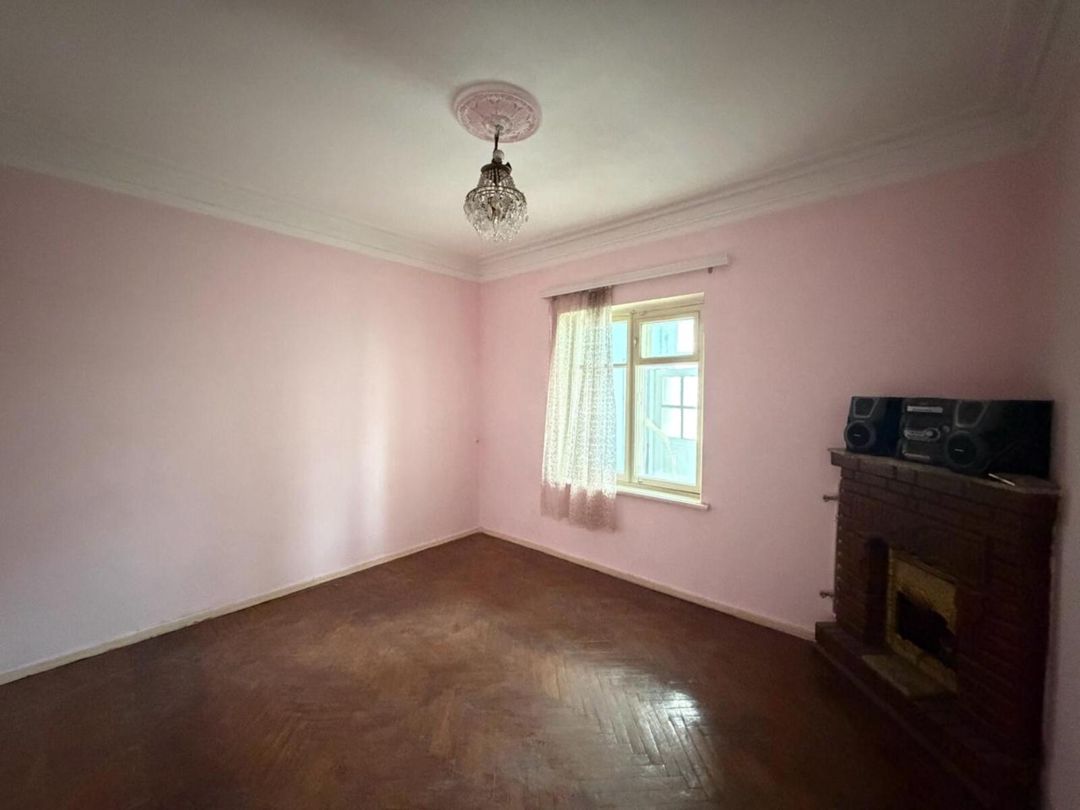 Satılır 4 otaqlı köhnə tikili 160 m² — Mənzil, Bakı (9)