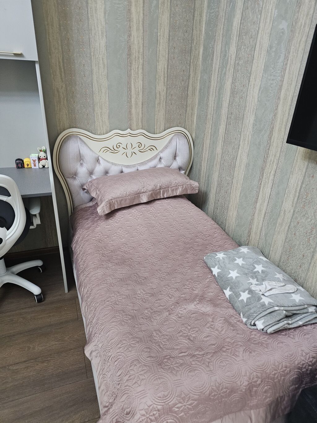 Tək nəfərlik klassik üslublu çarpayı az istifade olunub usaq ucun ela — Yataqlar, Bakı (4)