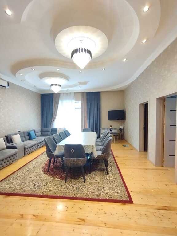 Satılır 6 otaqlı həyət evi/bağ evi 400 m² — Ev, villa, Bakı