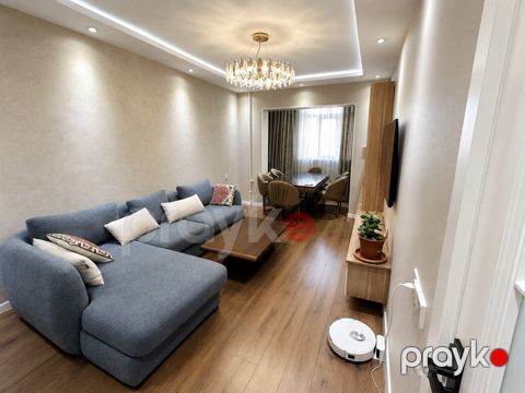 Satılır 2 otaqlı köhnə tikili 66 m²