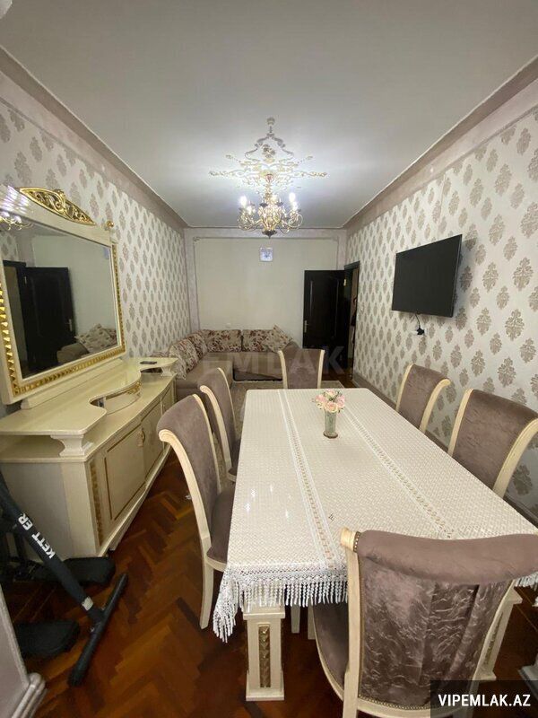 Binəqədi rayonunda 2 otaqlı Köhnə tikili Satılır, 65 m² — Mənzil, Bakı (2)