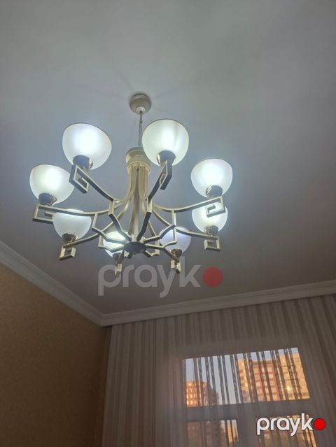 Çılçıraq, 8 lampa