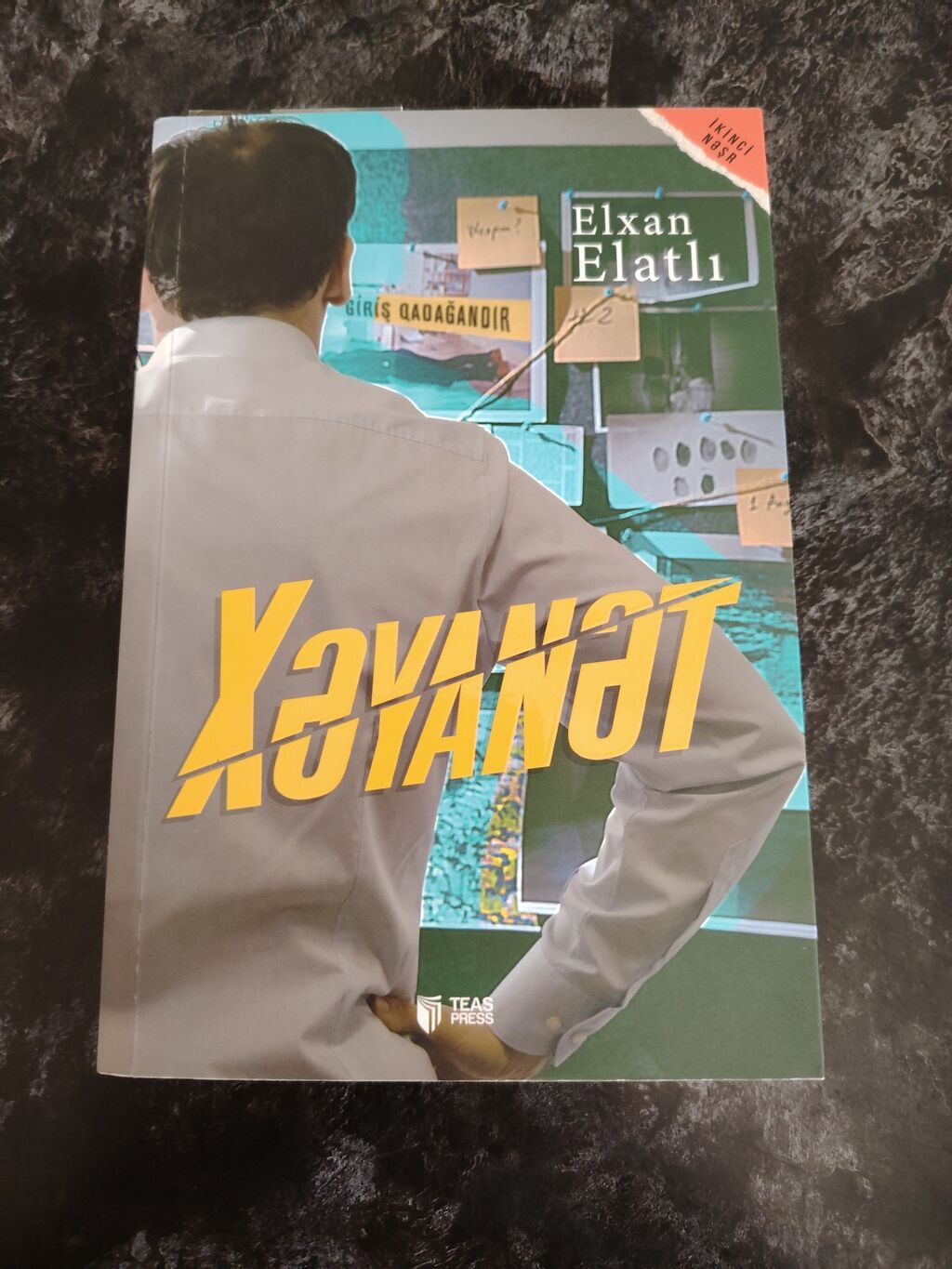 Elxan Elatlı müəllifindən 4 kitablıq paket: 1) “Şantaj” — Kitablar, Digah (6)