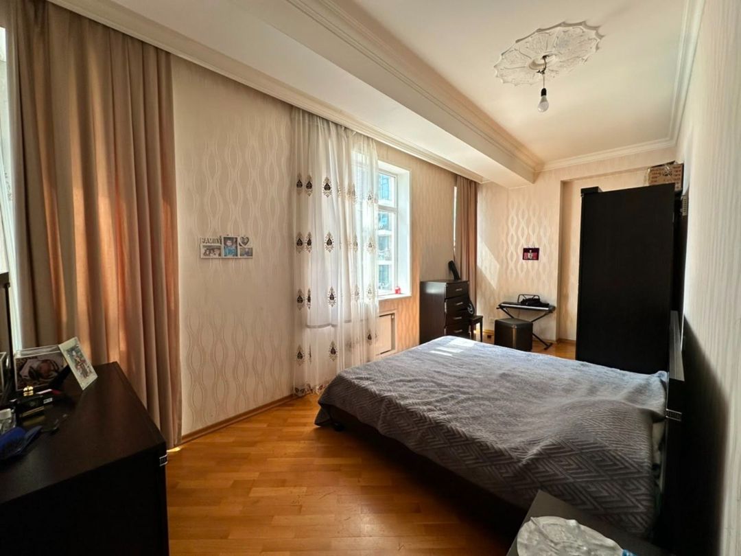 Satılır 4 otaqlı yeni tikili 160 m² — Mənzil, Bakı (4)
