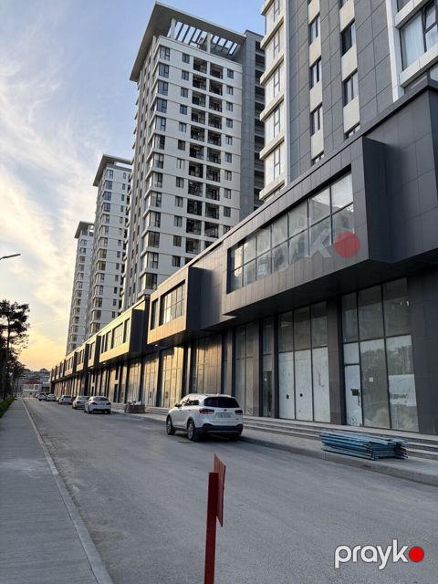 Satılır 3 otaqlı yeni tikili 120.3 m²