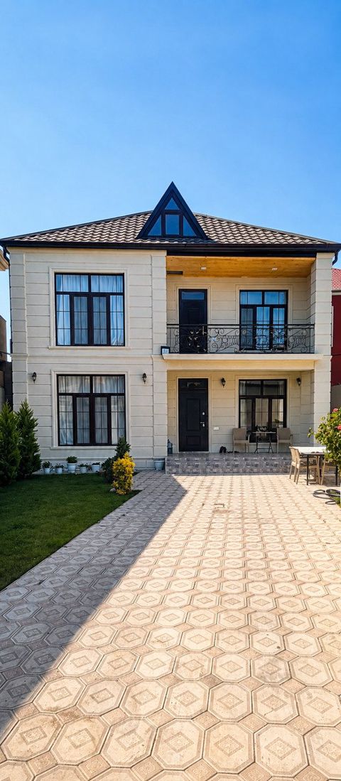 Satılır 6 otaqlı həyət evi/bağ evi 230 m² — Bakı