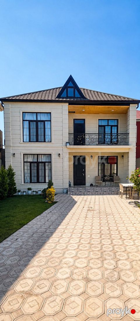 Satılır 6 otaqlı həyət evi/bağ evi 230 m²