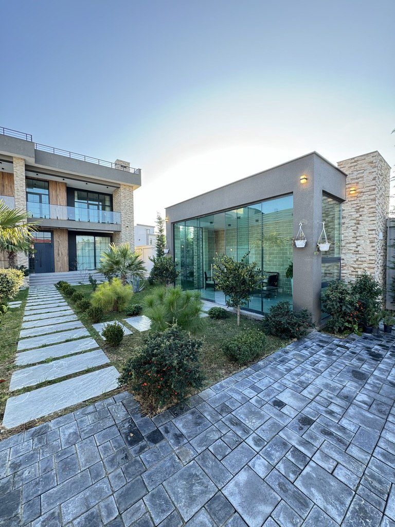Satılır 6 otaqlı həyət evi/bağ evi 400 m² — Ev, villa, Bakı (3)