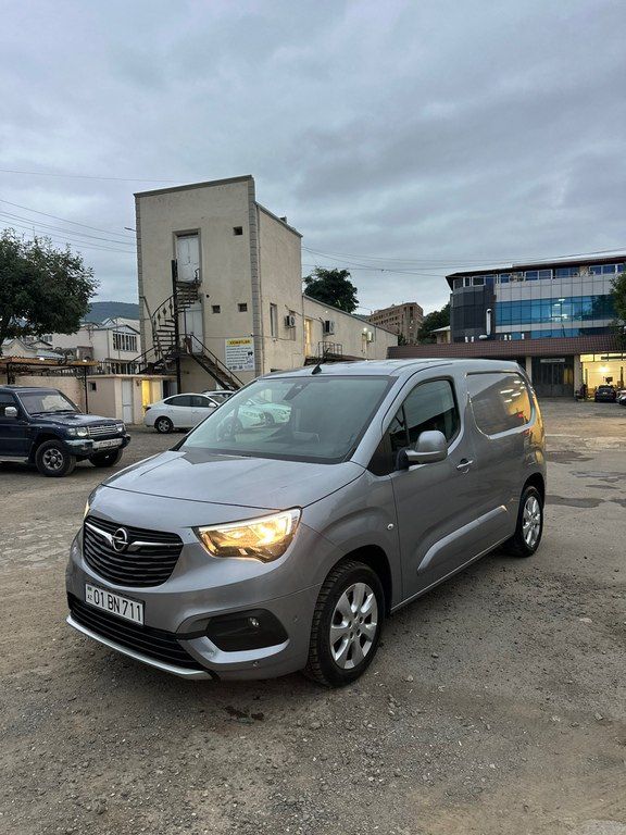 Opel Combo, 1.5 L, 2019 il, 345 000 km — Avtomobillər, Sumqayıt (2)
